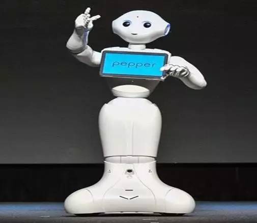 杭州機器人小鎮 迎來“阿爾法狗”家族新成員，開啟科技娛樂新篇章